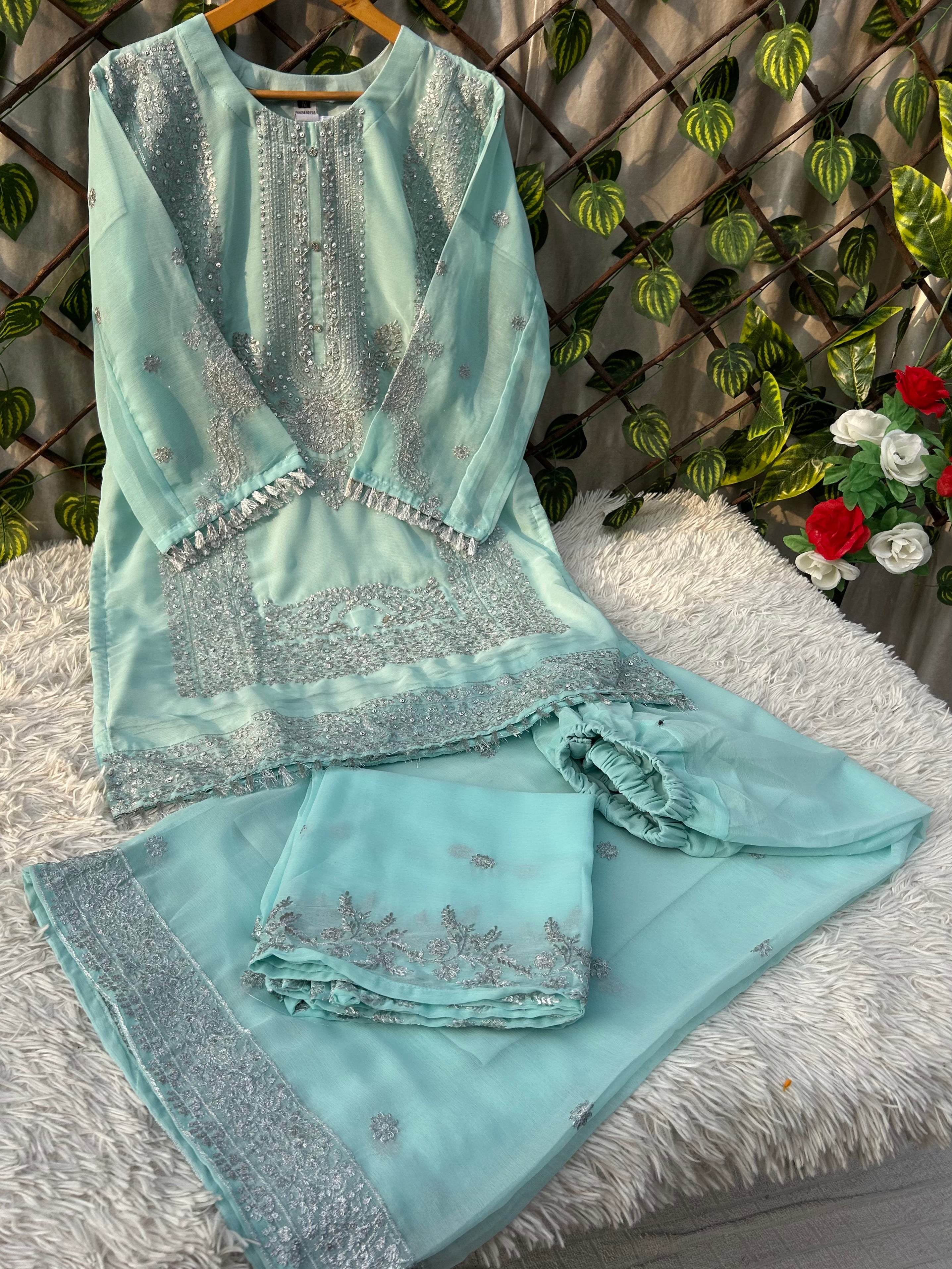 P 054 (Party & Wedding Wear)