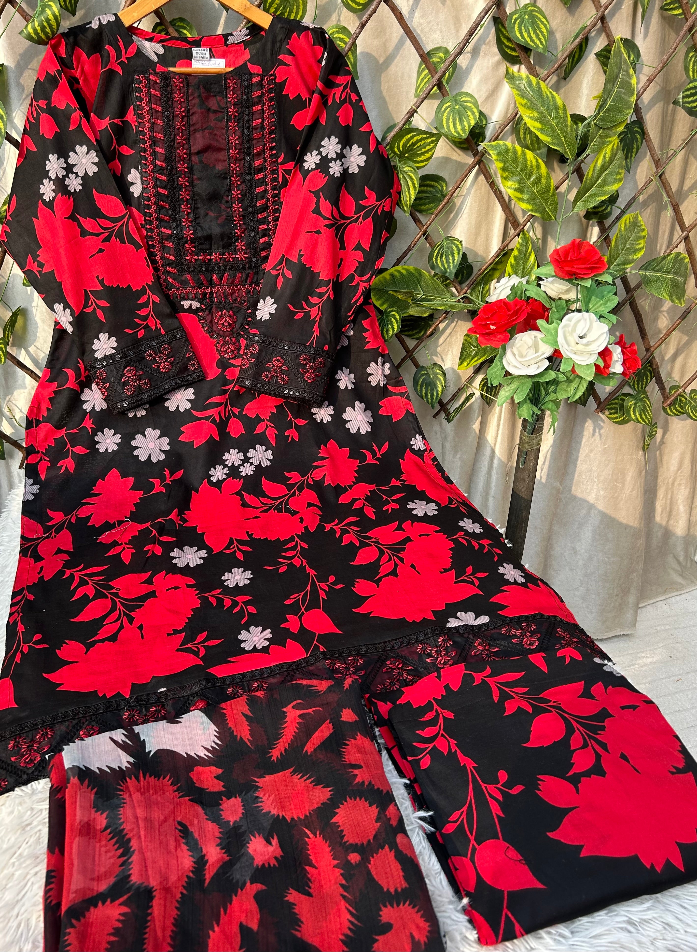 P 083 (wedding & Party Wear)