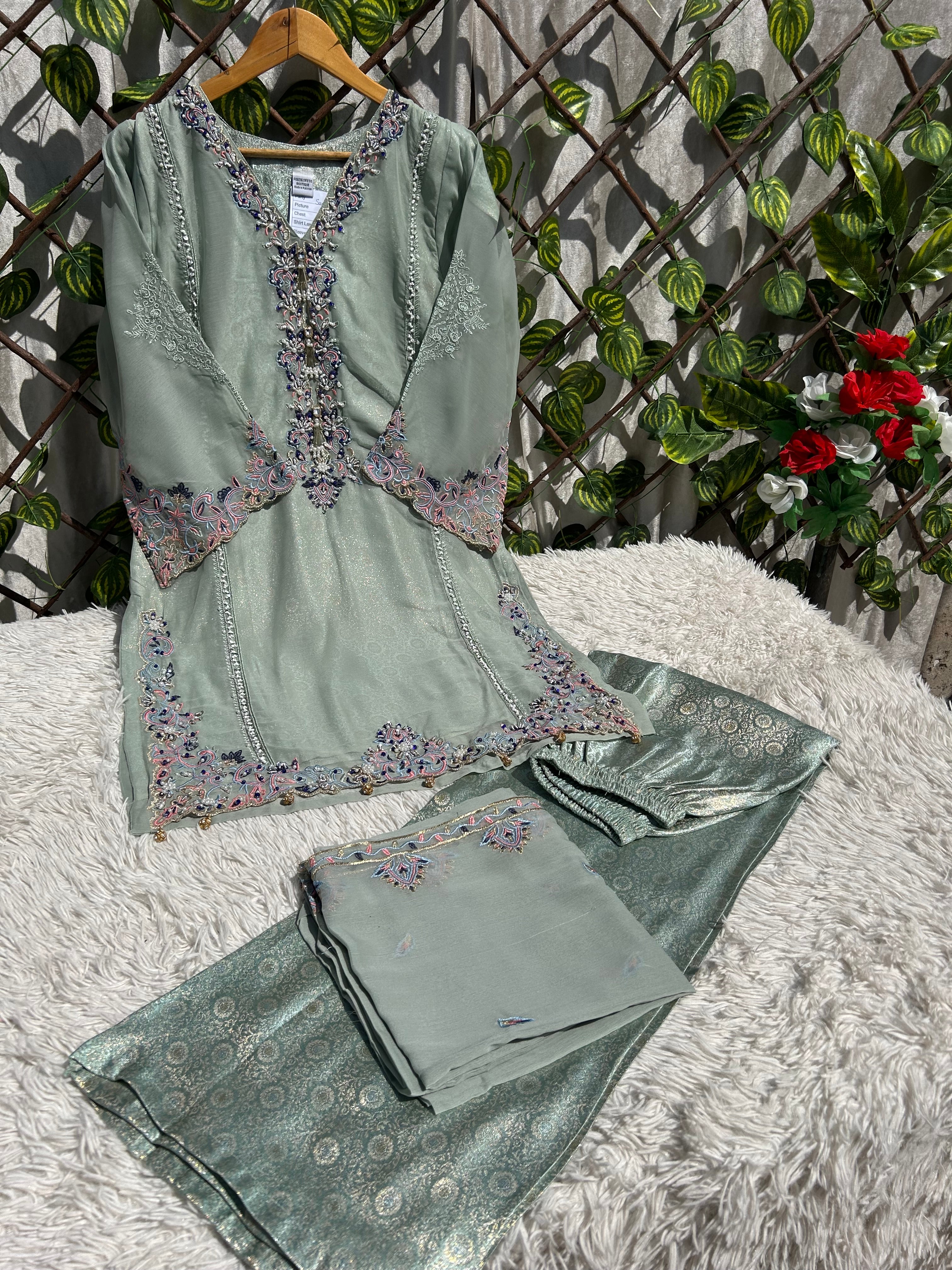 P 018 (Party & Wedding Wear)