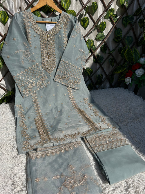 Bk23 (Party & Wedding Wear)