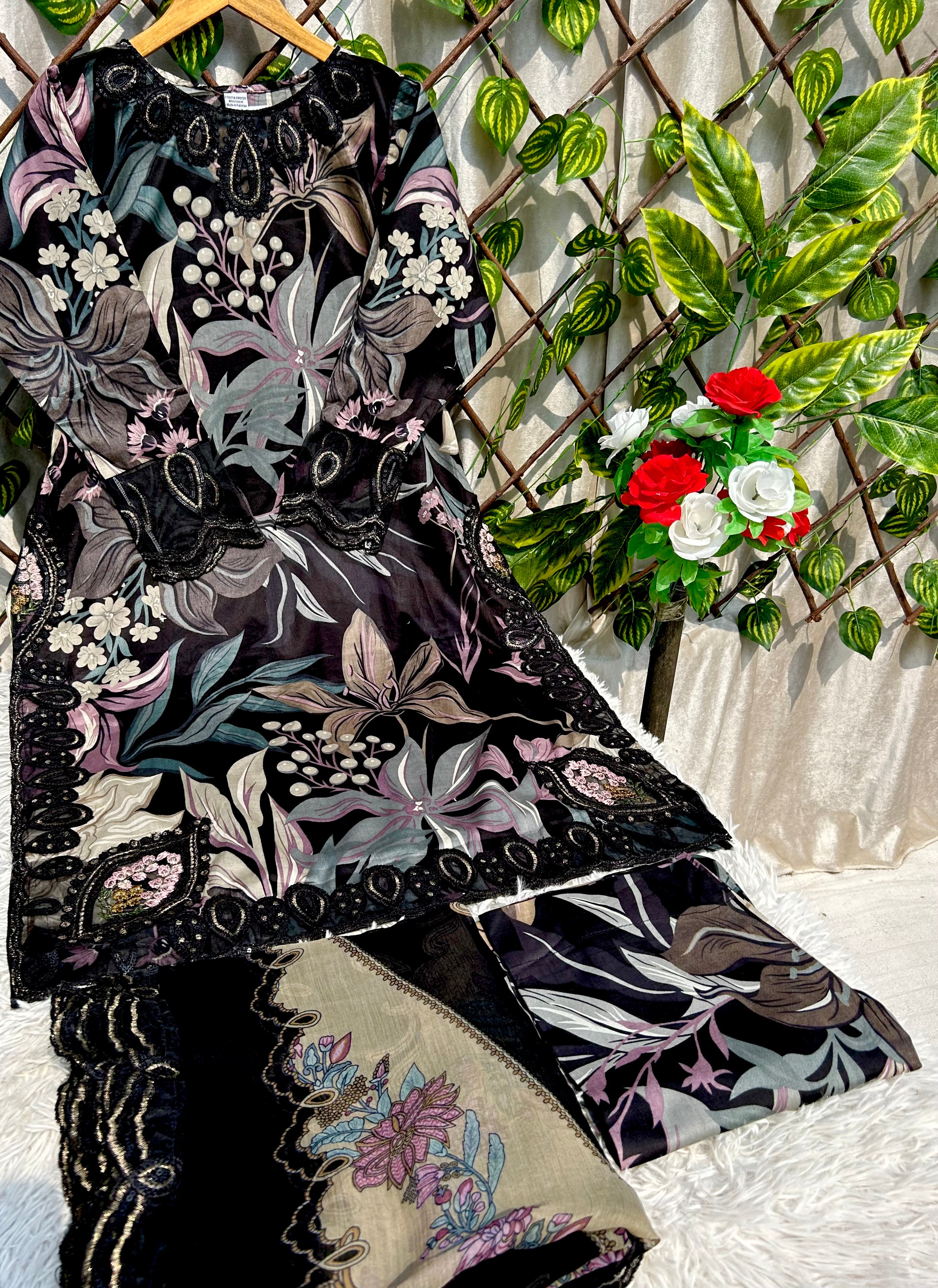 P 041 (Daily & Party Wear)