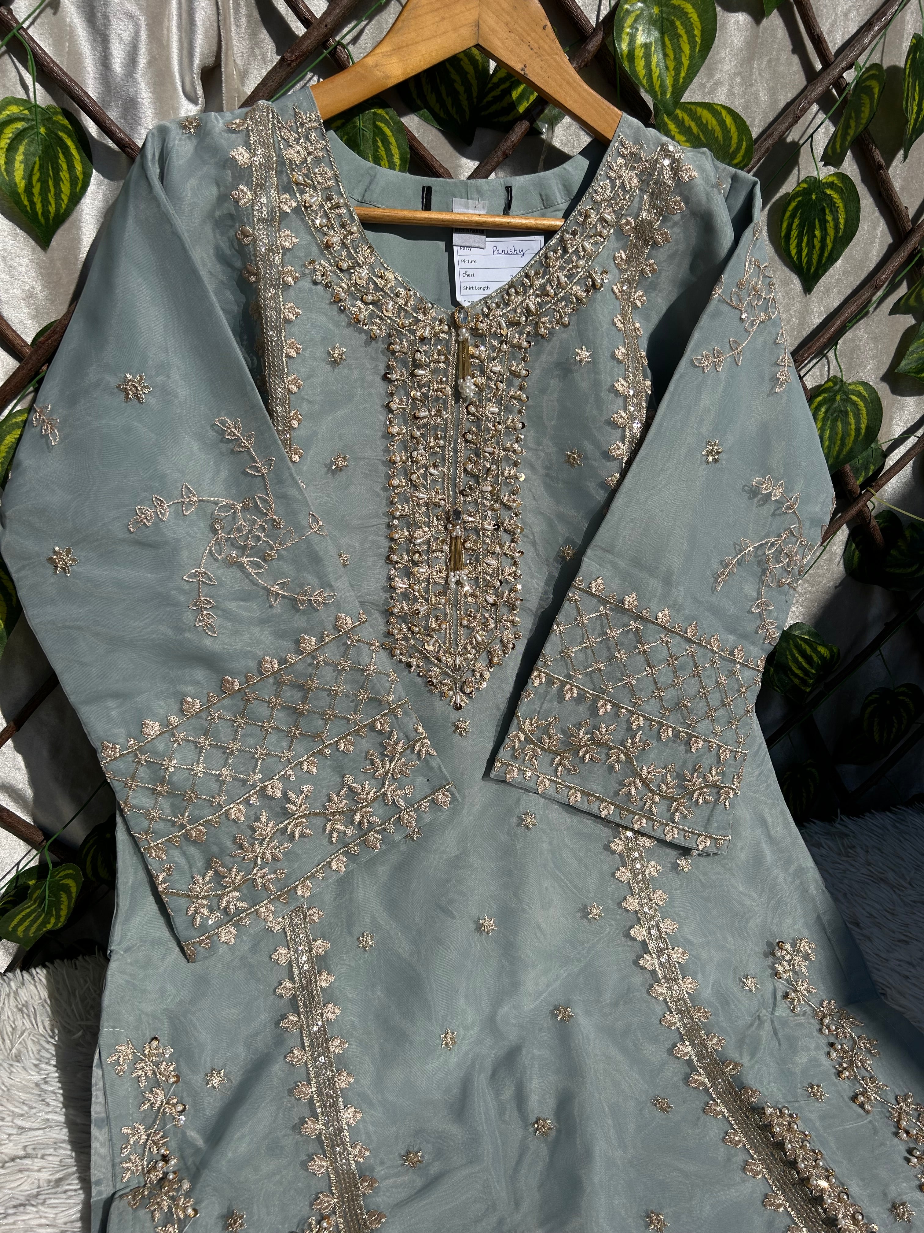 Bk23 (Party & Wedding Wear)