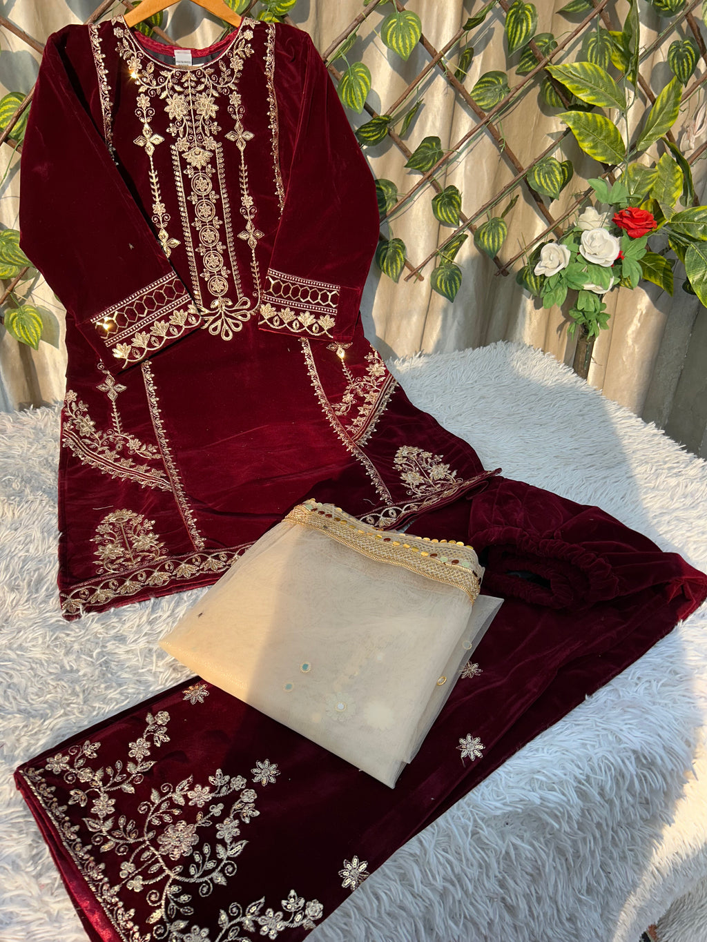 U 31 (wedding & Party Wear)